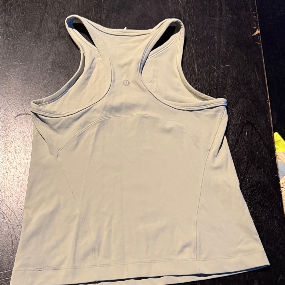 Lululemon Women’s Performance Racerback Tank Top - Cream size 10